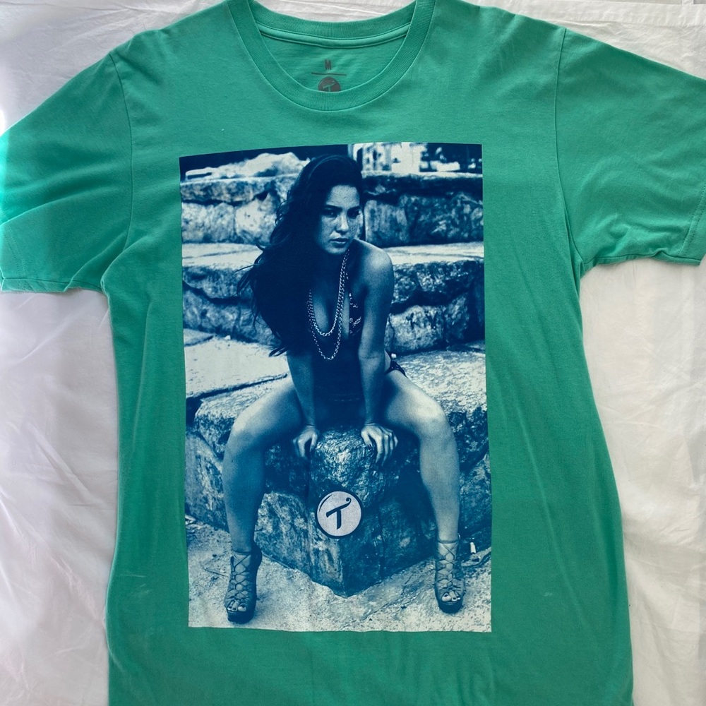 Men’s Teal Graphic Tee